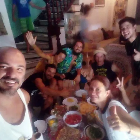 Casa Babylon Backpakers *