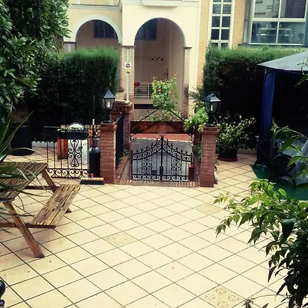 Casa Babylon Backpakers *