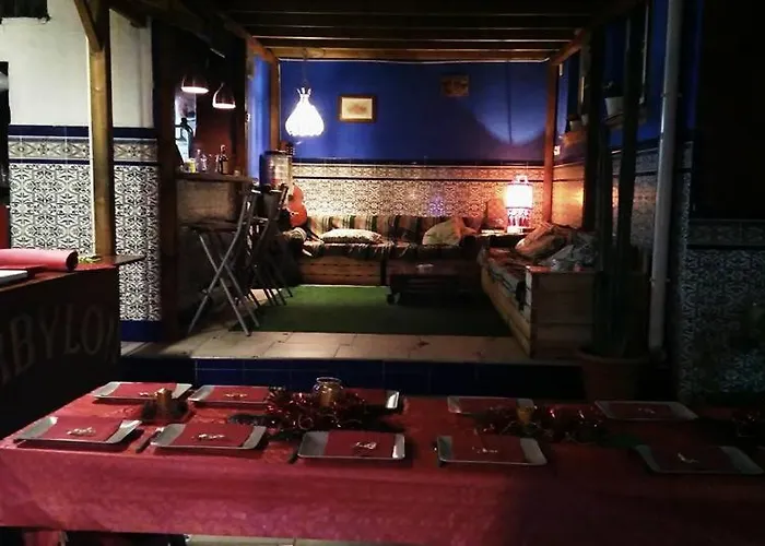 Casa Babylon Backpakers מאלגה