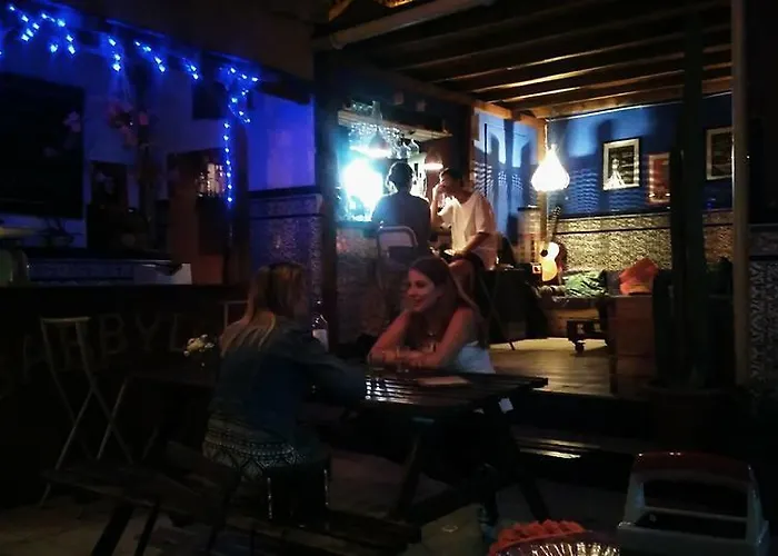 Casa Babylon Backpakers אכסניה