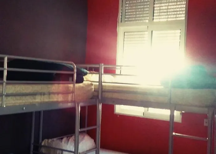 Casa Babylon Backpakers אכסניה מאלגה