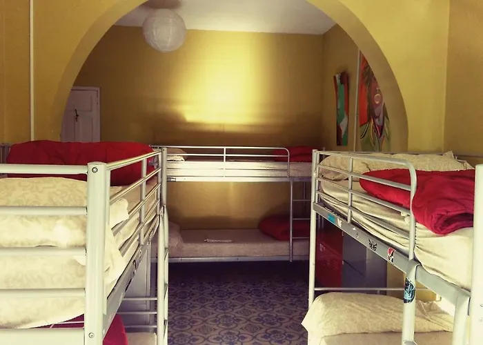 אכסניה Casa Babylon Backpakers