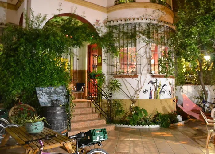 Casa Babylon Backpakers *