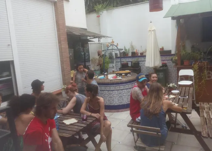Casa Babylon Backpakers * מאלגה