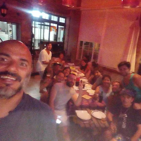 Casa Babylon Backpakers بيت شباب مالقة